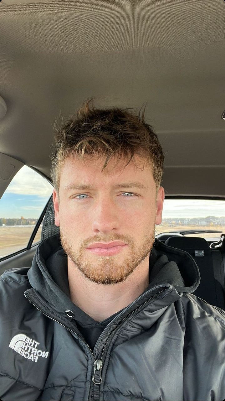 leo parker Profile Picture
