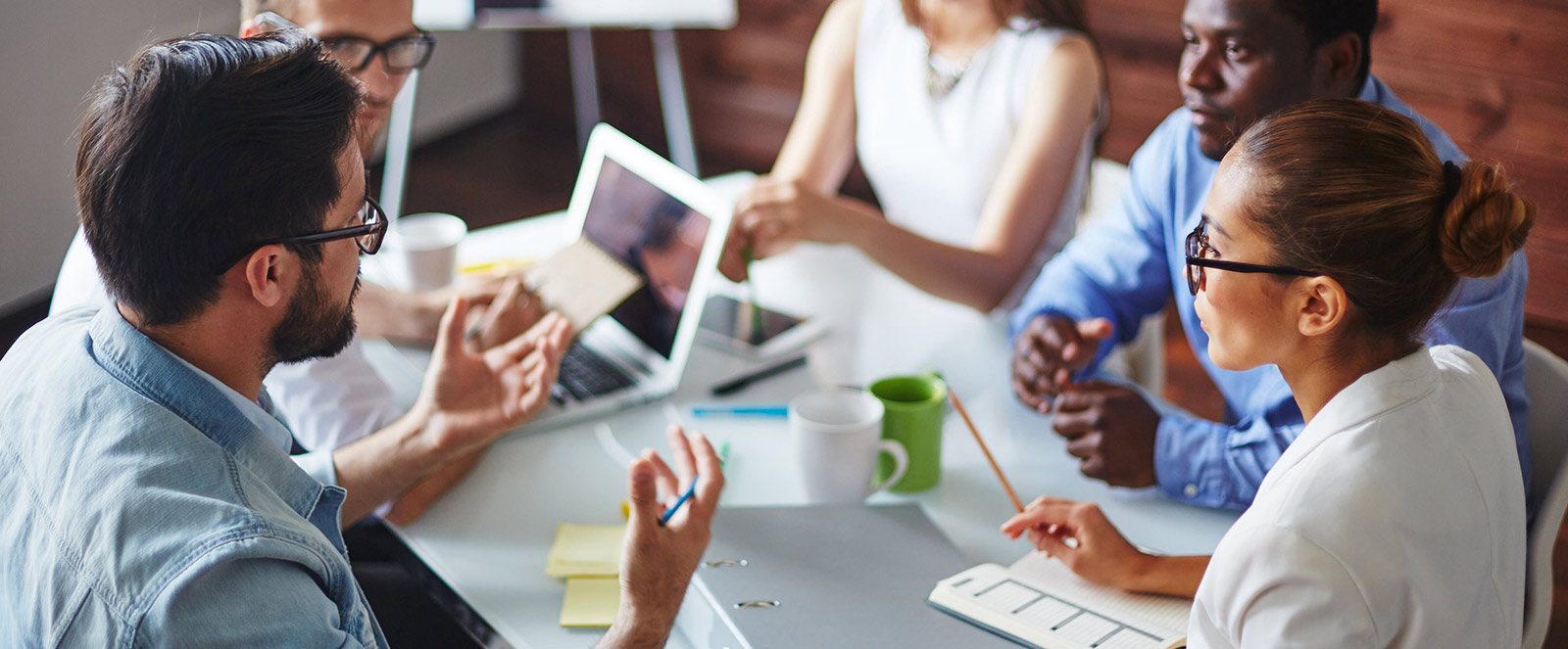 Building Stronger Teams with Smarter Online Hiring Practices