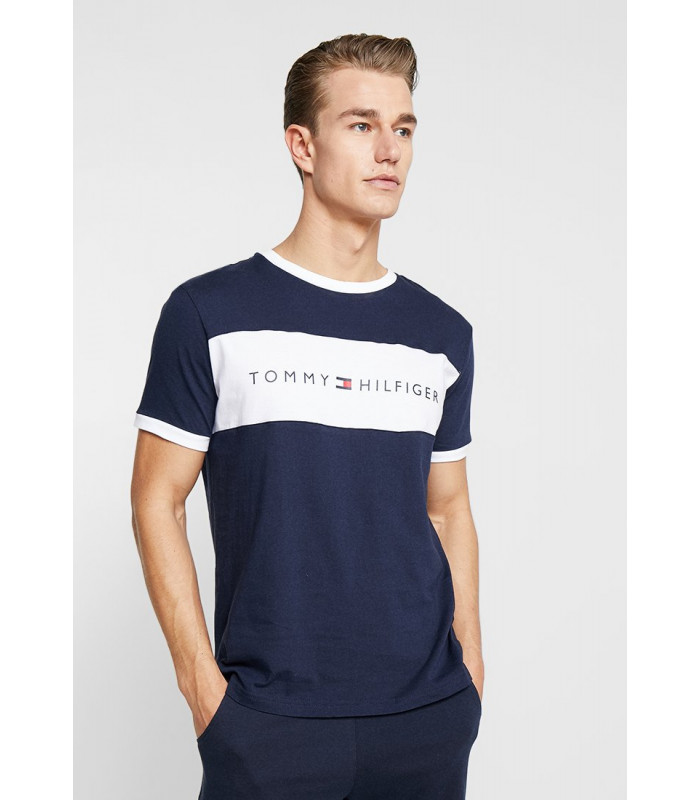 Tommy Hilfiger T Shirt Sale for Fashion Enthusiasts - ViralSocialTrends