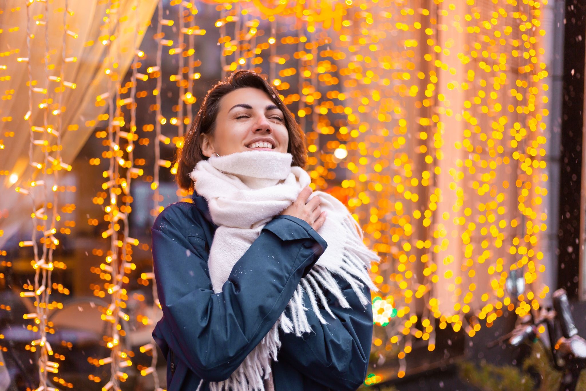 Why Permanent Holiday Lighting Is a Smart Investment -  WriteUpCafe