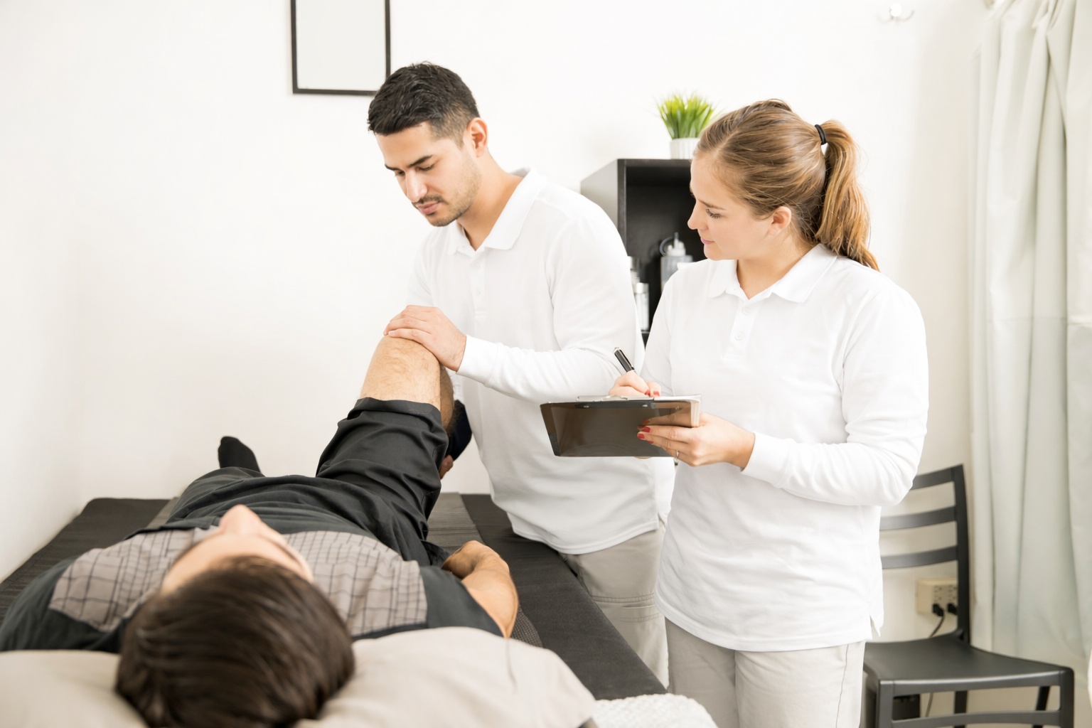 Private Rehab Clinic in Luton for Faster Recovery | Reviva Physio
