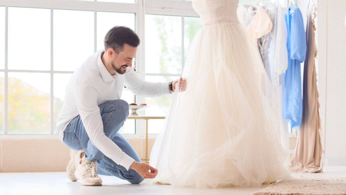Toronto Wedding Dress & Gown Dry Cleaning Experts | Door2Door Dry Cleaning